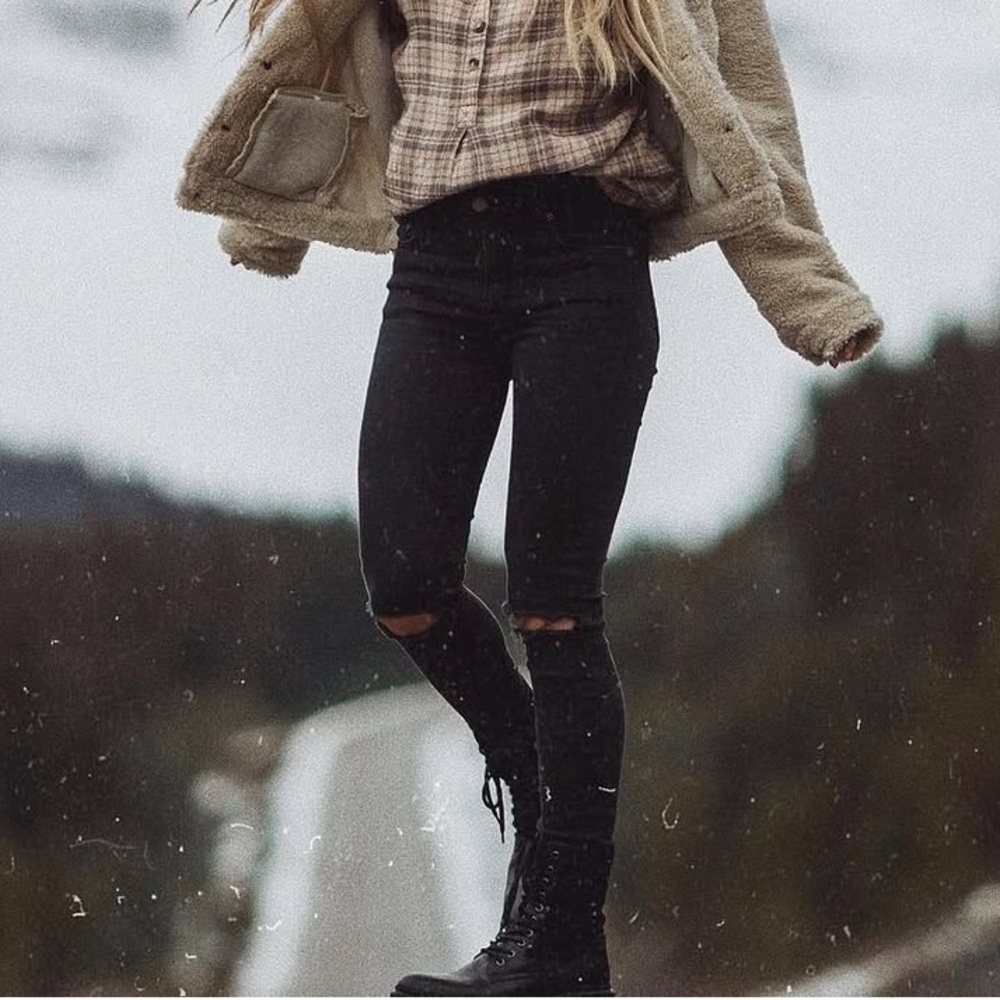 Lovers + Friends Black Skinny Jeans with busted knees